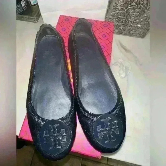 Tory Burch Shoes - Tory Burch Minnie Travel Ballet Flats Size 6.5 Navy